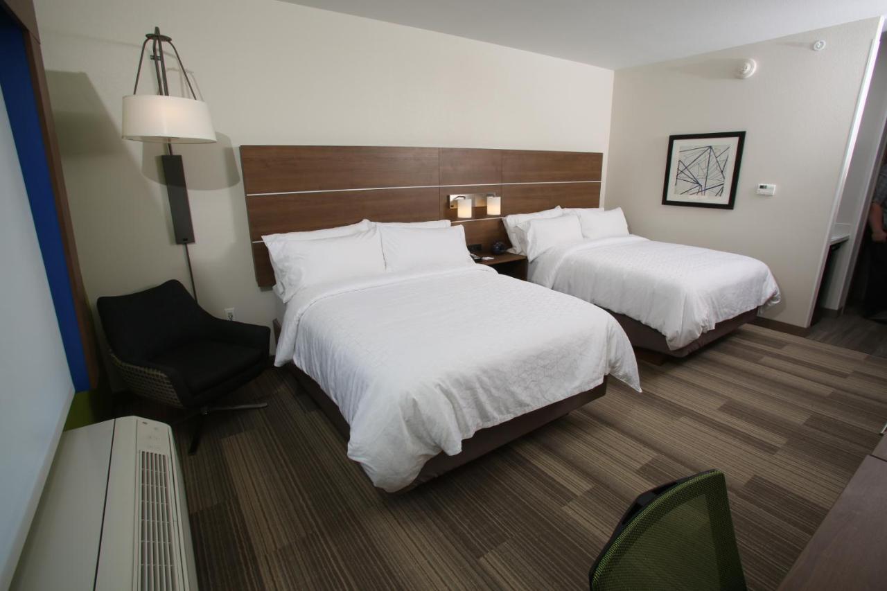 Holiday Inn Express Hotel And Suites Lincoln Airport By Ihg Экстерьер фото