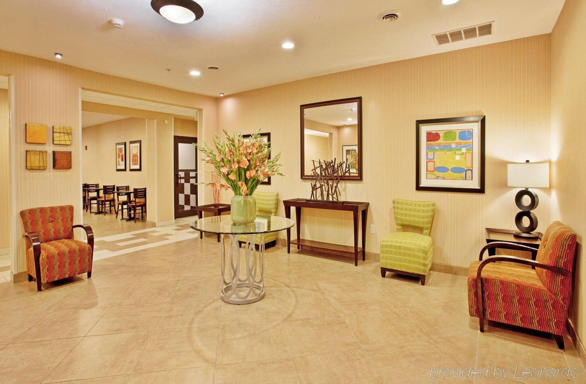 Holiday Inn Express Hotel And Suites Lincoln Airport By Ihg Экстерьер фото