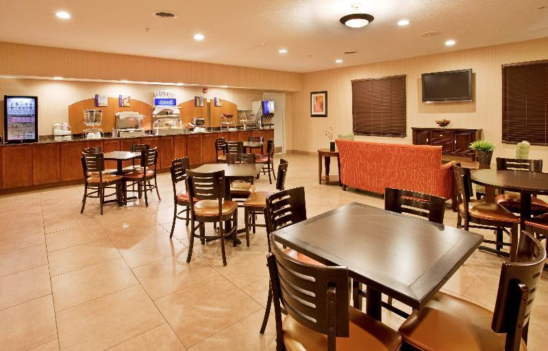 Holiday Inn Express Hotel And Suites Lincoln Airport By Ihg Экстерьер фото